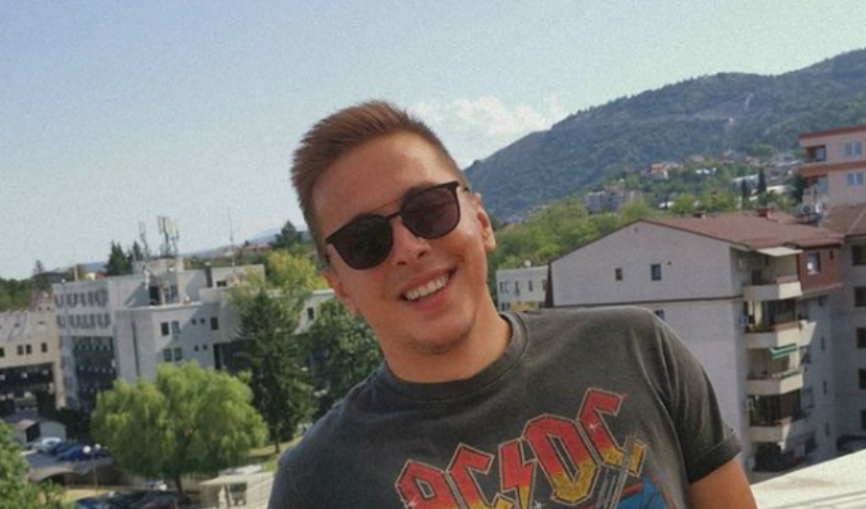 (Фото) Внукот на Тоше Проески ја покажа новата девојка