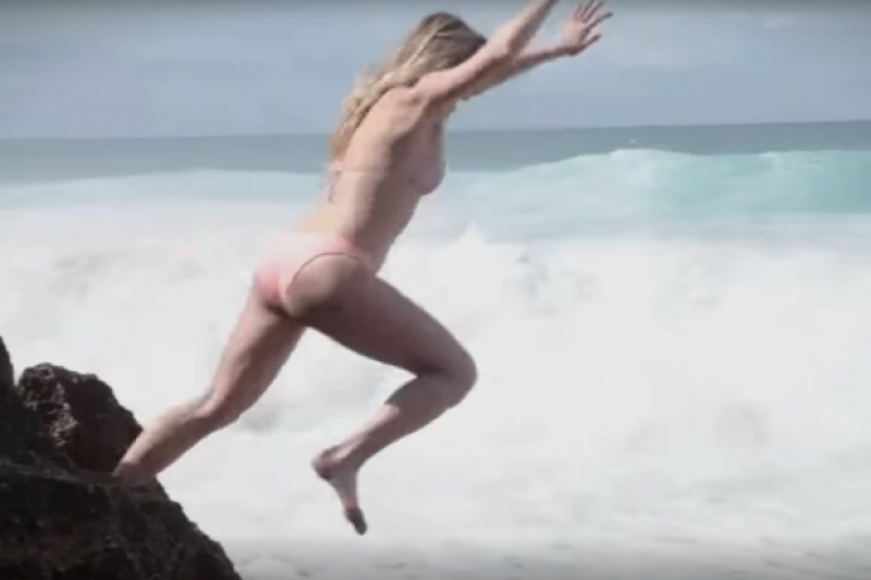 Компилација ГЛУПАВОСТА БОЛИ – Како се открива законот на физиката (Видео)