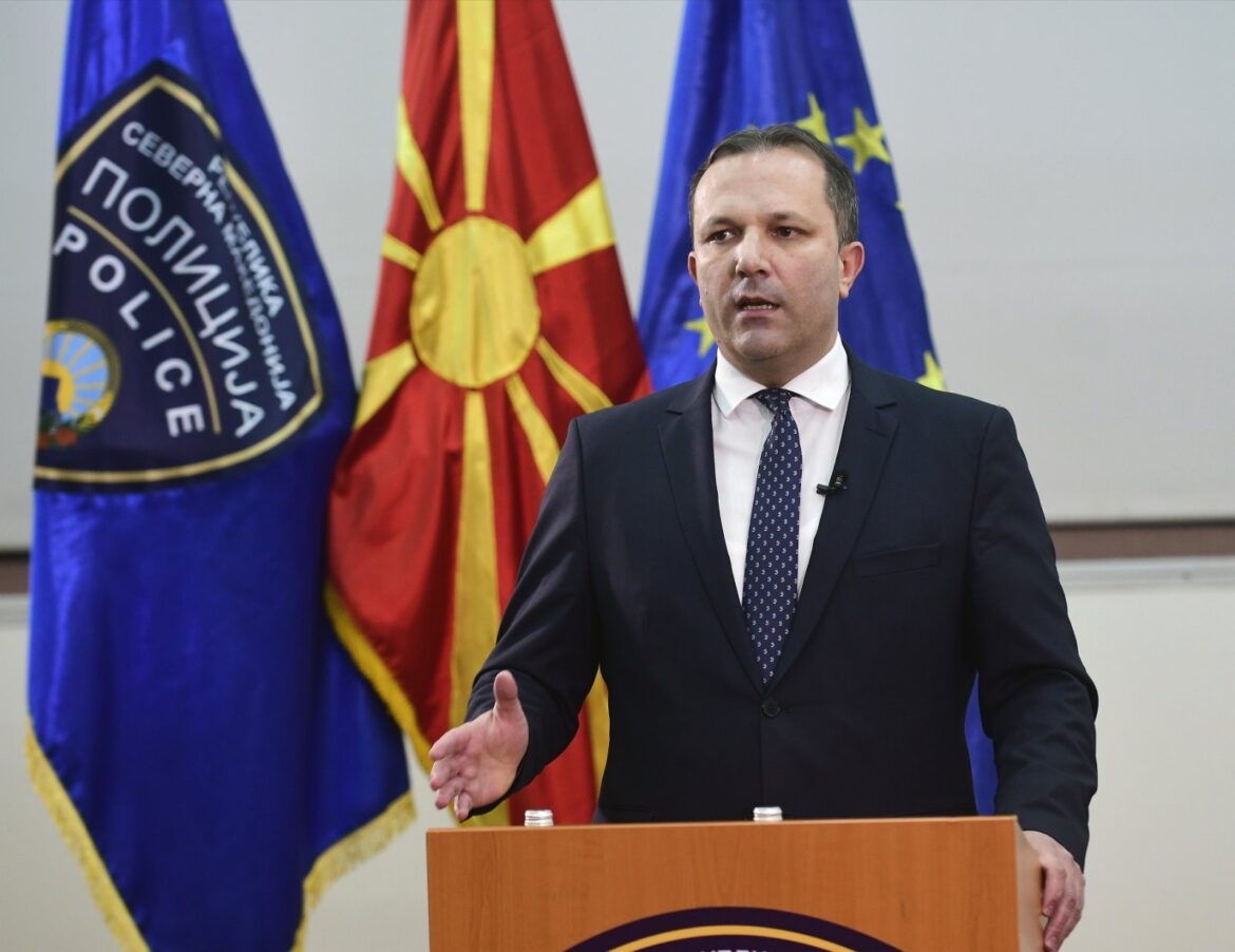 Полицијата ќе користи боди-камери