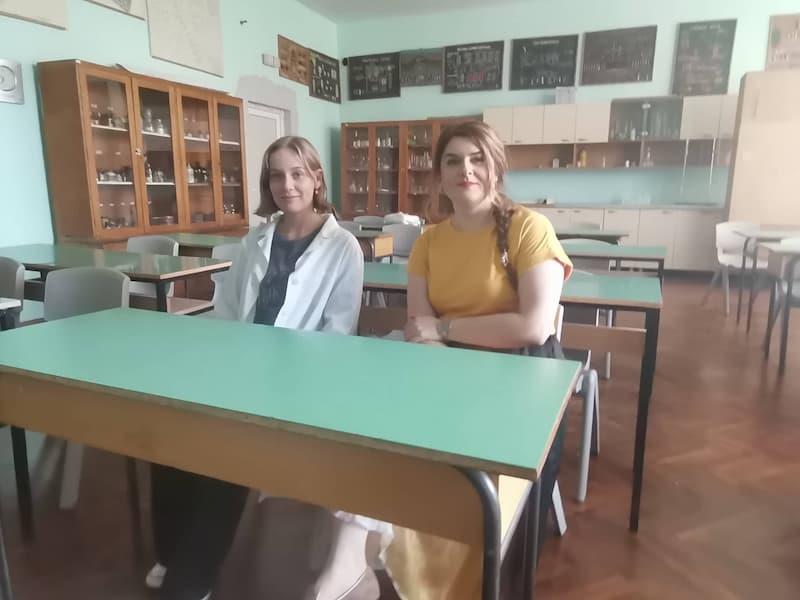 Матурантката Ања Спасовска од Куманово освои бронзен медал на олимпијада по хемија