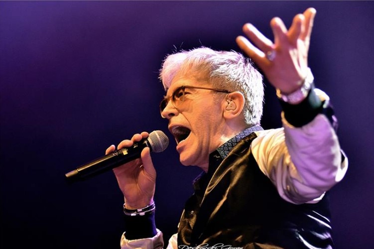 И Владо Јаневски им откажа на Груби и ДУИ: Немало да пее на прославата за Рамковниот договор