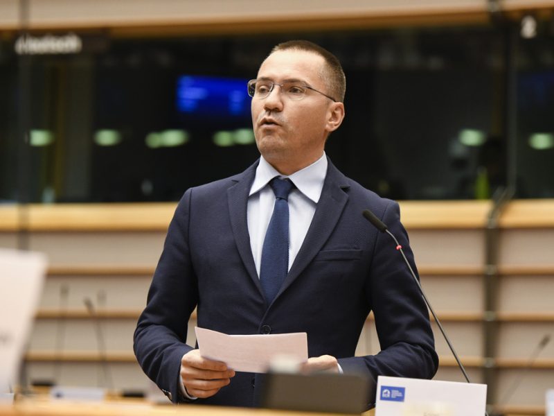 Џамбаски од Приштина: Скендербег е Бугарин и точка