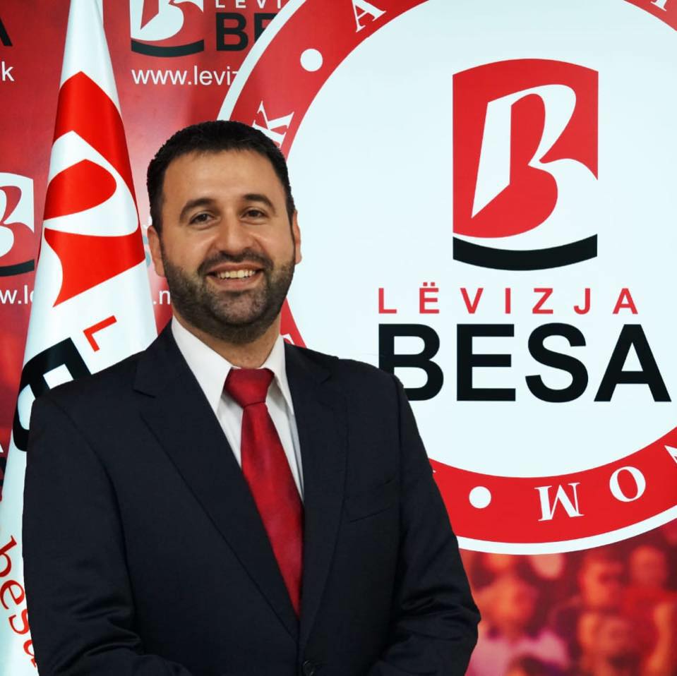 Аријанит Хоџа: Да се исклучи светлото на милениумскиот крст