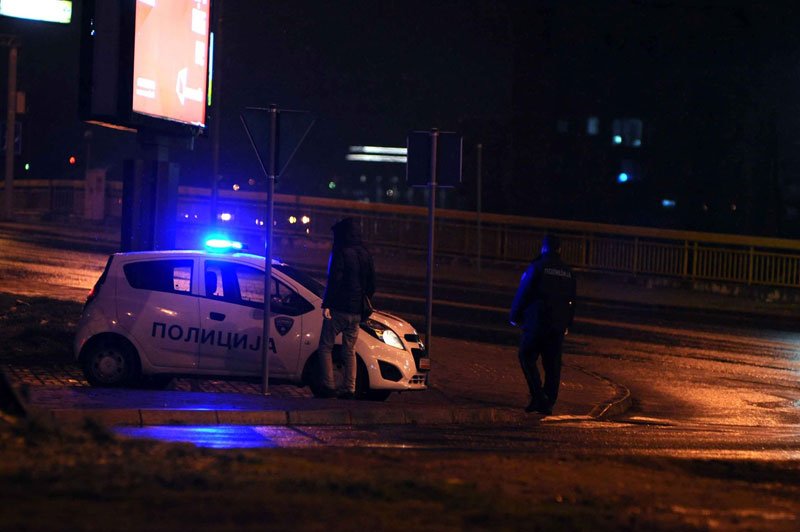 ВОНРЕДНА ВЕСТ: Пукање вечерва во Чаир, повреден е припадник на ЕБР!