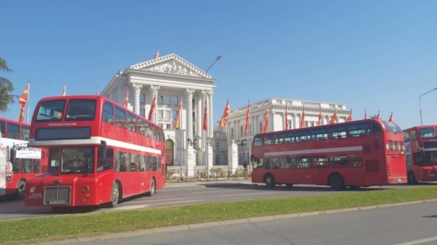 Aко денес не добијат плата, вработените во ЈСП со семејствата ќе штрајкуваат изутрина