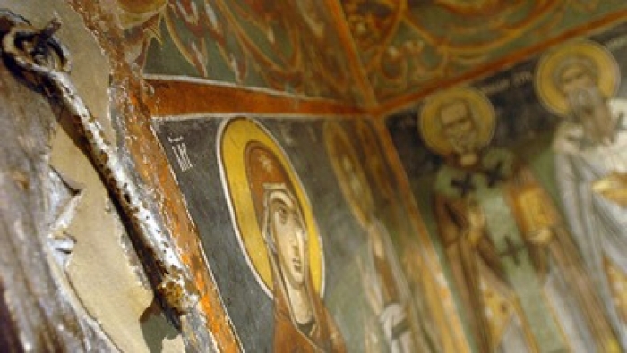 Во Дебар за првпат денеска верниците ќе можат да се поклонат пред моштите на светителката Света Параскева