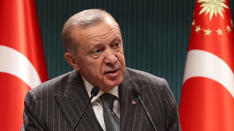 Германскиот политичар кој го нарече Ердоган „мал канализациски стаорец“ , си доби тужба