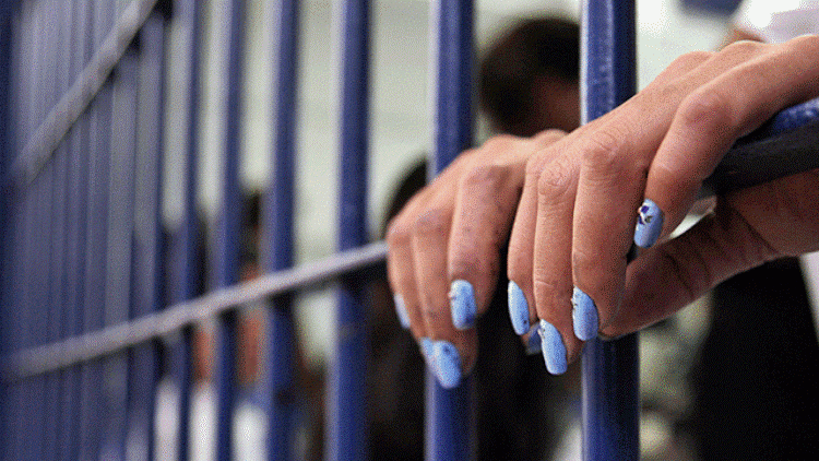 Велешанка со такси одела да купи дрога за сопругот во затвор, ја фатиле на патарина