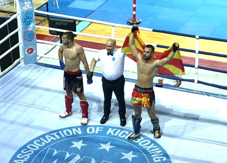 Македонијо имаш ЕВРОПСКИ ШАМПИОН во КИК БОКС – Бобан Илиоски се избори за златен медал (Фото)