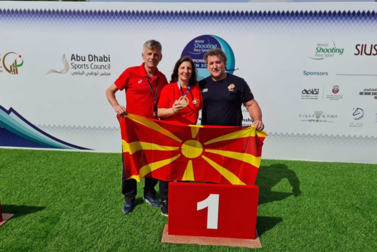 ЗЛАТО ЗА МАКЕДОНИЈА: Параолимпијката Наковска-Бикова со голем успех на Светското првенство во стрелаштво
