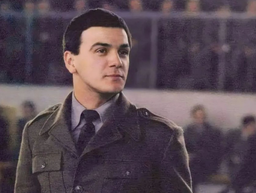 Можете ли да погодите кој е на сликава ?