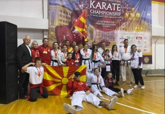 Македонските каратисти освоија 54 медали на светскиот шампионат