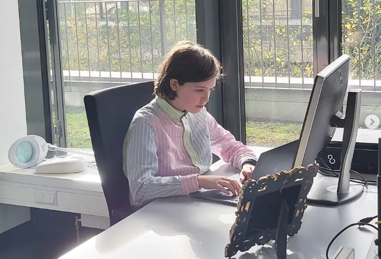 Малиот „Ајнштајн“ запиша докторат на 12 години (Фото)