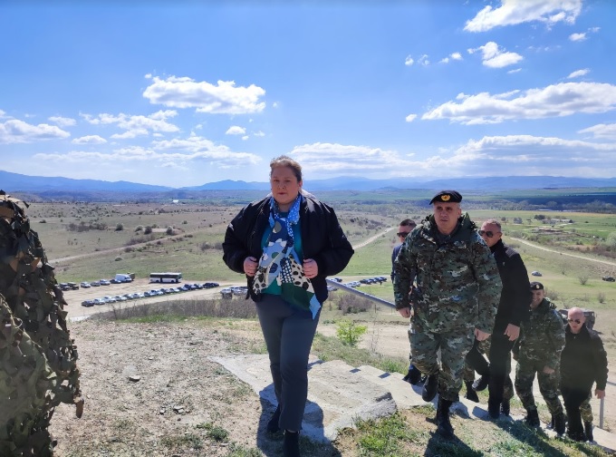 Во сред криза – МО се пофали дека ја платиле првата рата за системот за противвоздушна одбрана од 66 МИЛИОНИ ЕВРА