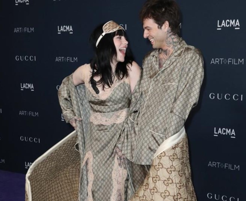 Ќе почнеме да излегуваме во пижами – нов тренд на Били Ајлиш и новото момче (ФОТО)