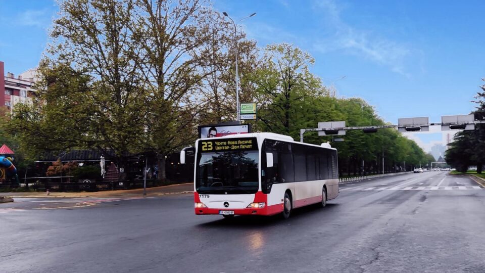 Возиме и плаќаме гориво ОД НАШ ЏЕБ – Протест на приватните автобуски линии во Скопје, утре НЕМА ДА СООБРАЌААТ