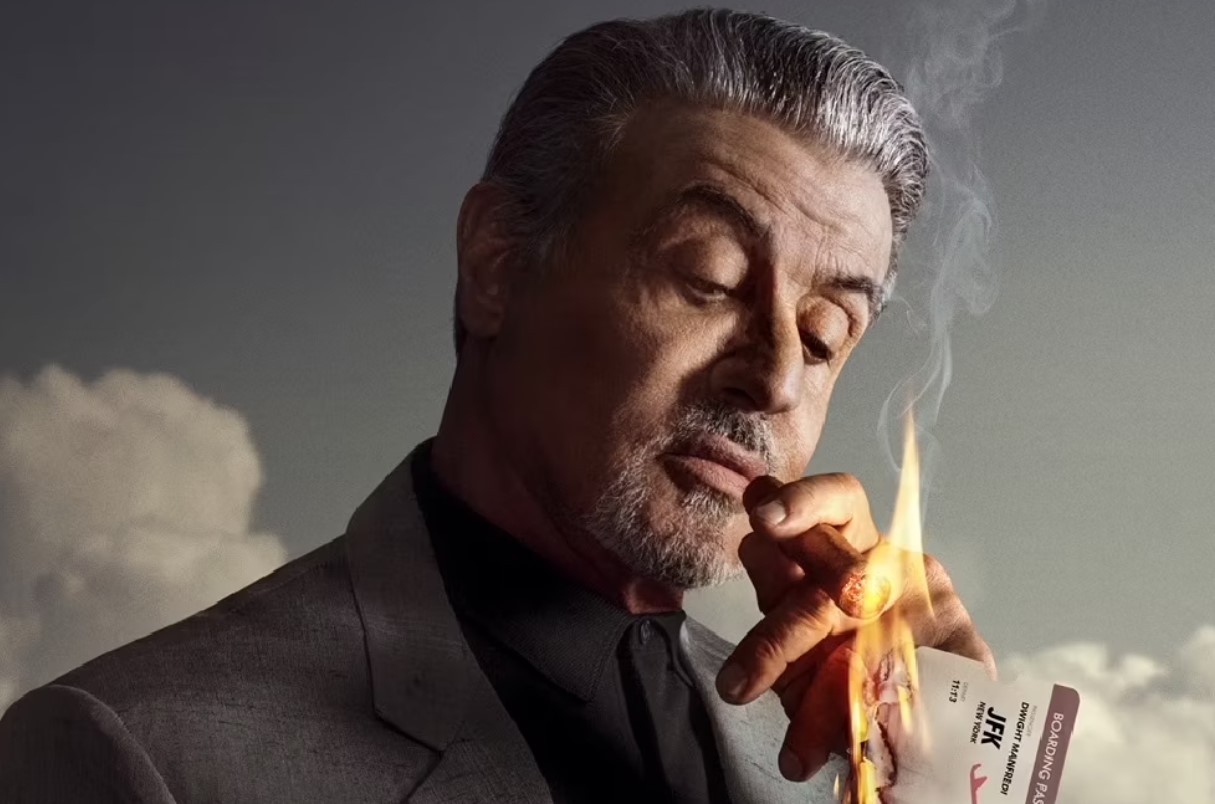 СТАЛОНЕ е МАФИЈАШ во својата ПРВА СЕРИЈА во кариерата (Видео)