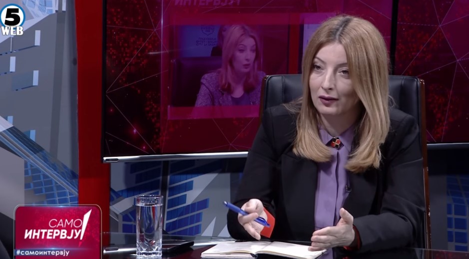 Арсовска со скандалозно тврдење против Мицкоски – „Кога ќе станам премиер ќе те влечеме по улици“