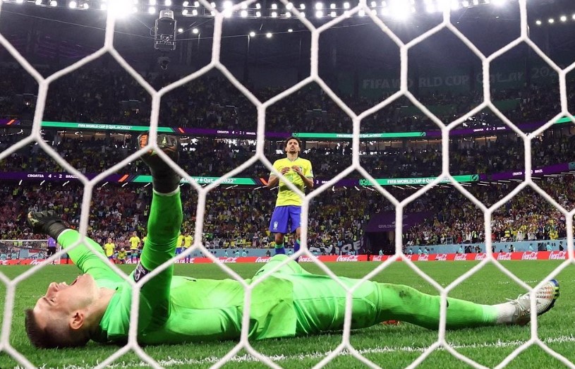 Ќе ви падне вилицата од сопругата на хрватскиот голман (Фото)