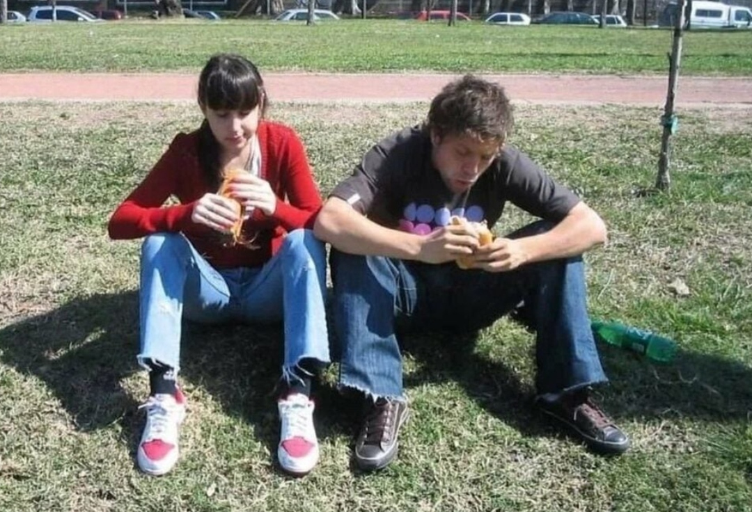 Во училиште едвај имале за сендвичи, сега заедно со децата слават светска титула!