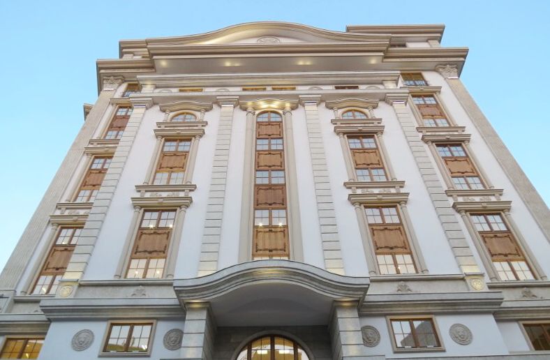 МАШАЛА – Зголемување и по 15.000 денари по вработен: Ова ќе се платите по министерствата во 2023 година