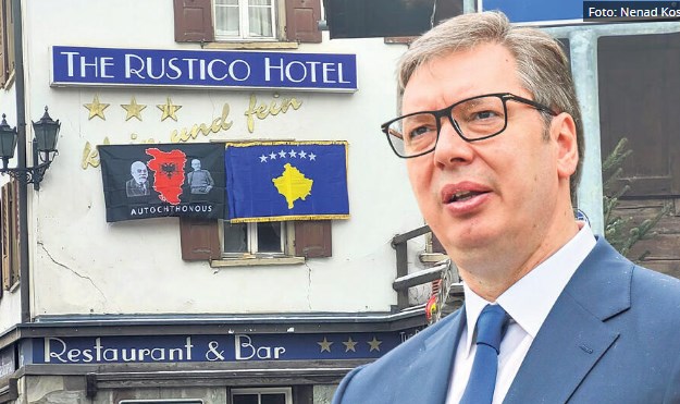 Знаме на Голема Албанија со Македонија се вее во Давос