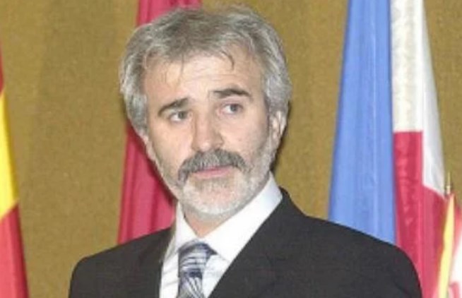 Еве ЗОШТО Е ДЕНЕС ПРИВЕДЕН Драган Даравелски