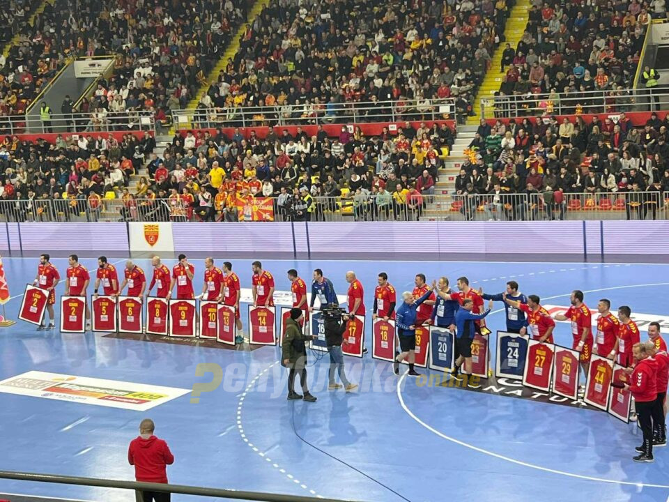 Стани Ванчо, нек те види сала: Младите ракометари ги испратија великаните во заслужена пензија!