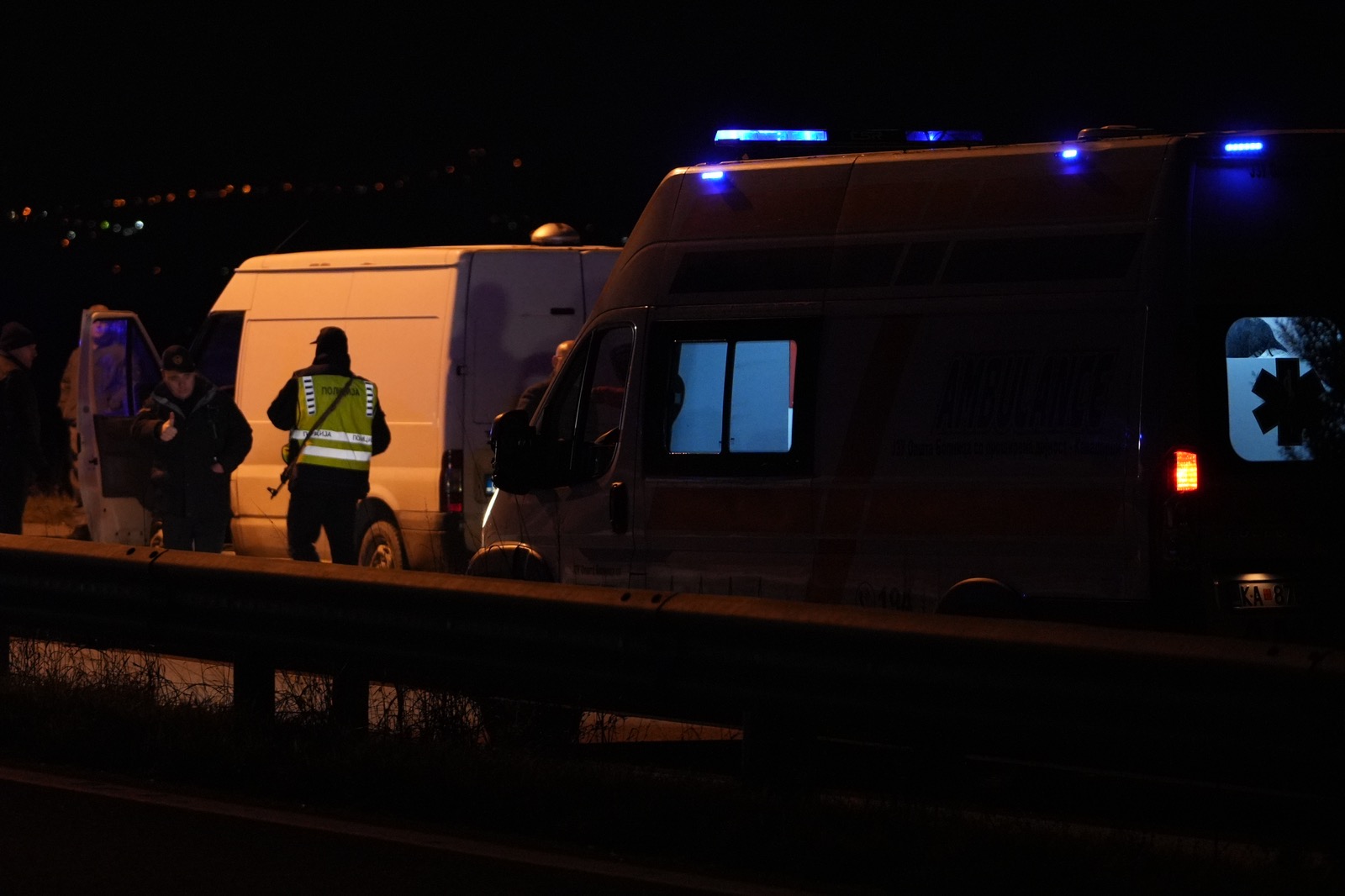 Филмско грабнување на затвореник: Затворена беше за сообраќај едната коловозна лента од автопатот Велес-Скопје