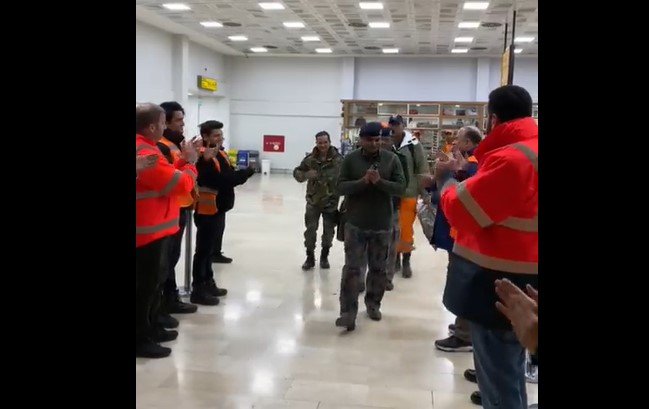 АПЛАУЗИ за индискиот тим ЗА СИТЕ СПАСЕНИ ЛУЃЕ во Турција (Видео)