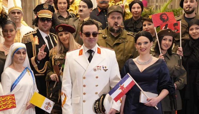 Градоначалникот на Струмица се маскираше во ТИТО (ФОТО)