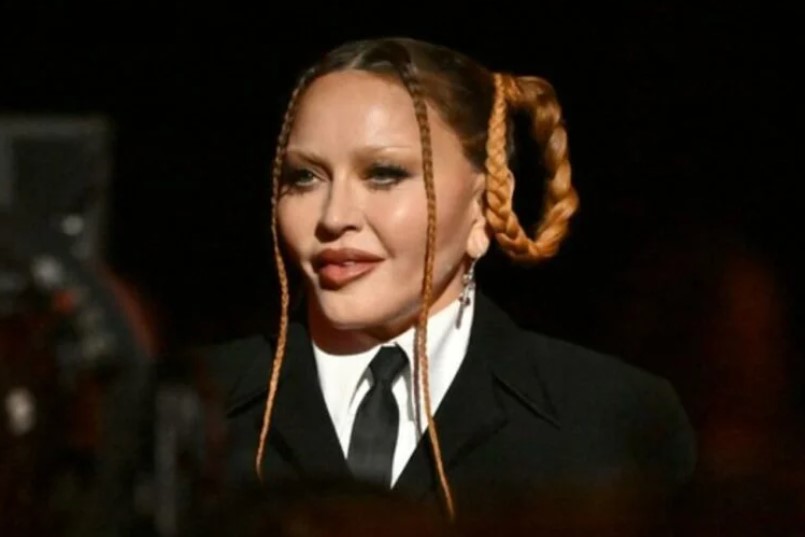 МАДОНА КАКО ВОСОЧНА ФИГУРА! Фановите згрозени – Има 2.700 години и е ВАМПИР…(ВИДЕО)