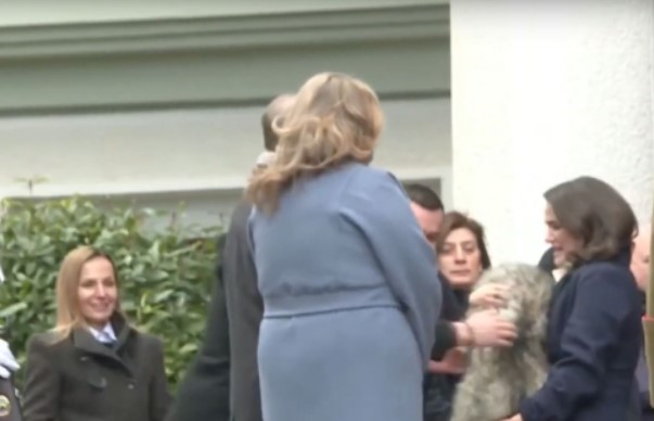 Пендаровски не и го дава кабинетскиот шарпланинец на Новак: За Роки преговори не водиме (Видео)