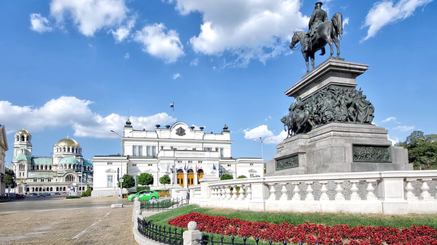 Ученички конкурс во Бугарија -„Моите корени се од Македонија или Одринско“