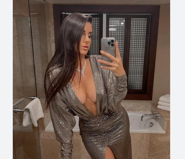 Најубавата кошаркарка на светот ги стопли фановите (Фото)