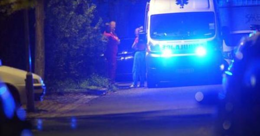 Средношколец почина во Скопје, неофицијално – причината за смртта е дрога во пијалок