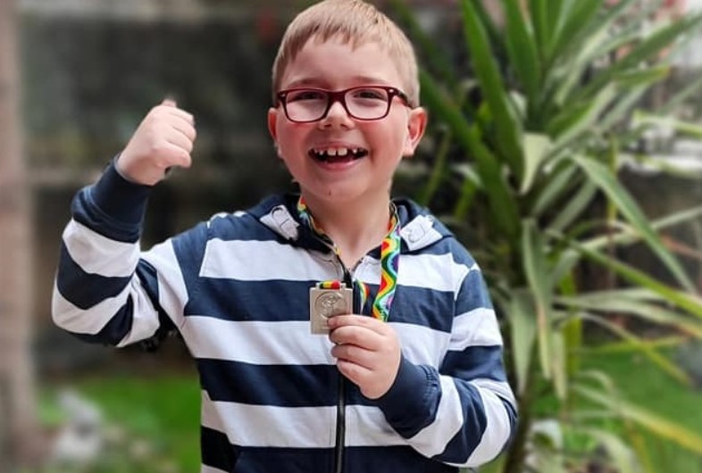 Малиот гениј Македон ѝ донесе уште едно сребро на Македонија (Фото)