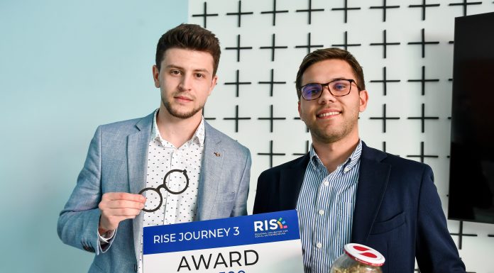 Петар и Никола ги дизајнираа првите македонски рамки за очила од отпад од кафе!