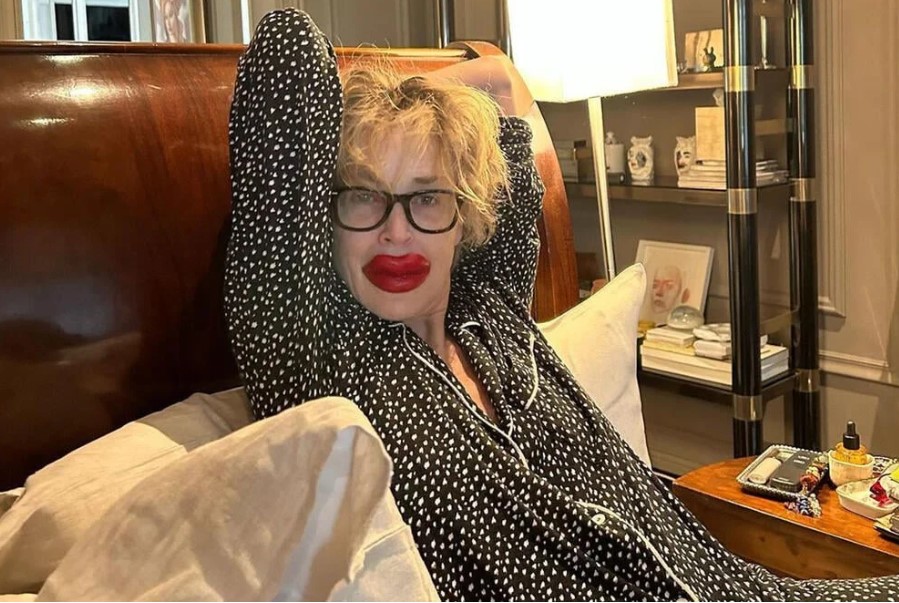 Шерон Стоун ги ШОКИРА сите со роденденската снимка: Конечно го направив тоа (ФОТО)