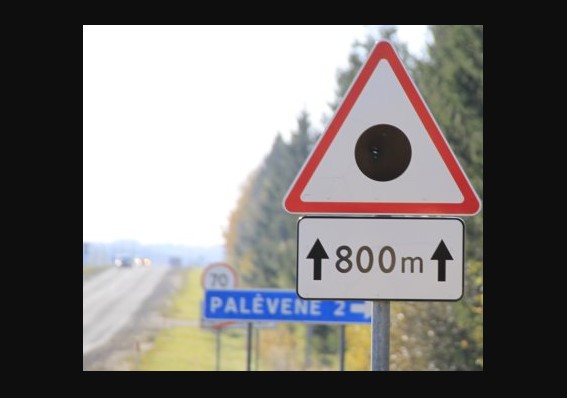 Знаете ли што значи овој сообраќаен знак ?