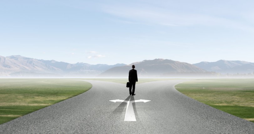 Паметен човек може да биде глуп по потреба, глупавиот нема избор