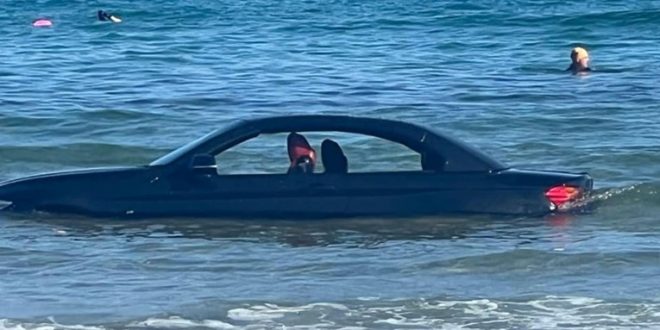 Глупав возач си паркирал на плажа ама … (Фото)