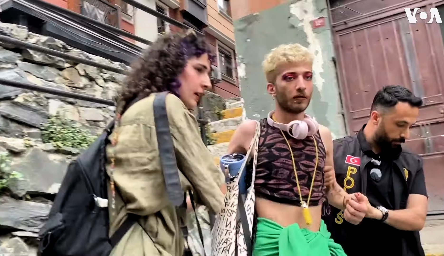 За разлика од Скопје, во Истанбул не се одржа Прајд – ги уапсија активистите на ЛГБТ заедницата (Видео)