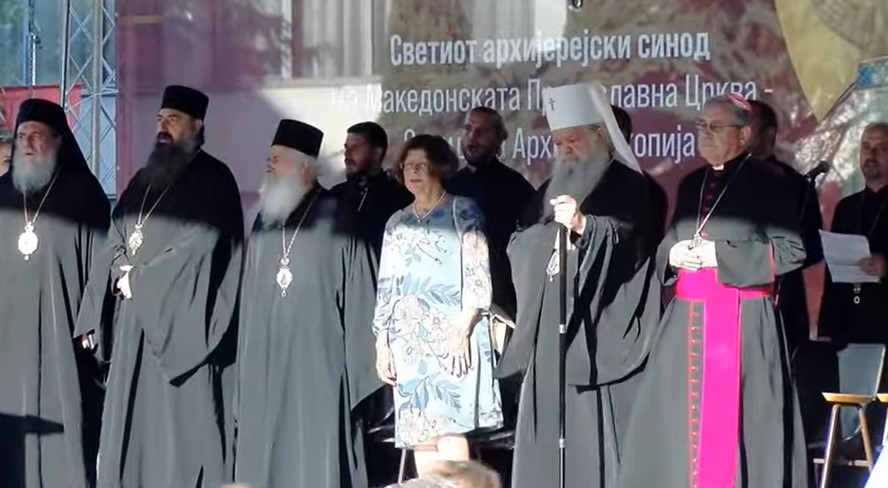 Ќулавкова: Се изопачуваат естетските вредности, зошто треба да се парадира со интимата!?