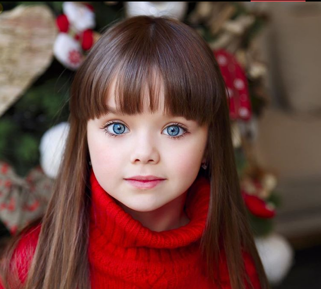 ЕВЕ КАКО СЕГА ИЗГЛЕДА НАЈУБАВАТА ДЕВОЈКА НА СВЕТОТ (Фото)