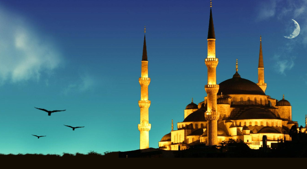 Муслиманите денеска го слават КУРБАН БАЈРАМ – ПРАЗНИКОТ НА СОЛИДАРНОСТА И БЛАГОСОСТОЈБАТА