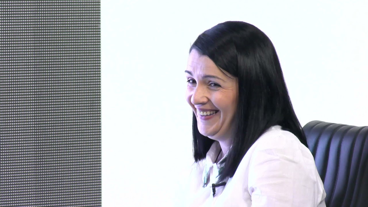 Ја оправи културата, па сега економијата – Министерката јавно ги искритикува Охриѓани, се наплаќало како за воена оштета