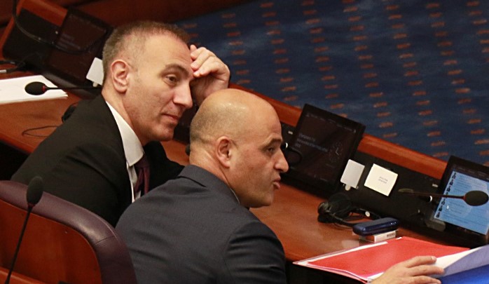 Внесувањето на Бугарите во Уставот е во согласност со Крушевската република и АСНОМ (Видео)