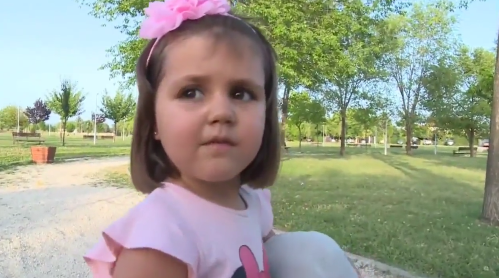 „Не само што недостигаат лекови; за жал, недостига и човечката емпатија“ – познатите за ситуацијата со малата Бисера