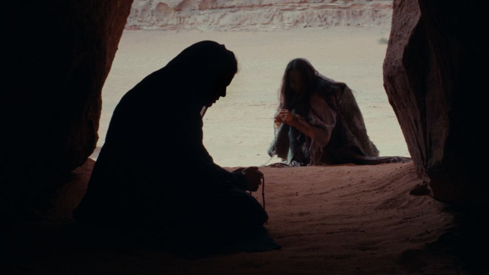 „Жената во црно“ спасува, но и казнува: Неверојатно сведоштво за моќта на Св. Петка